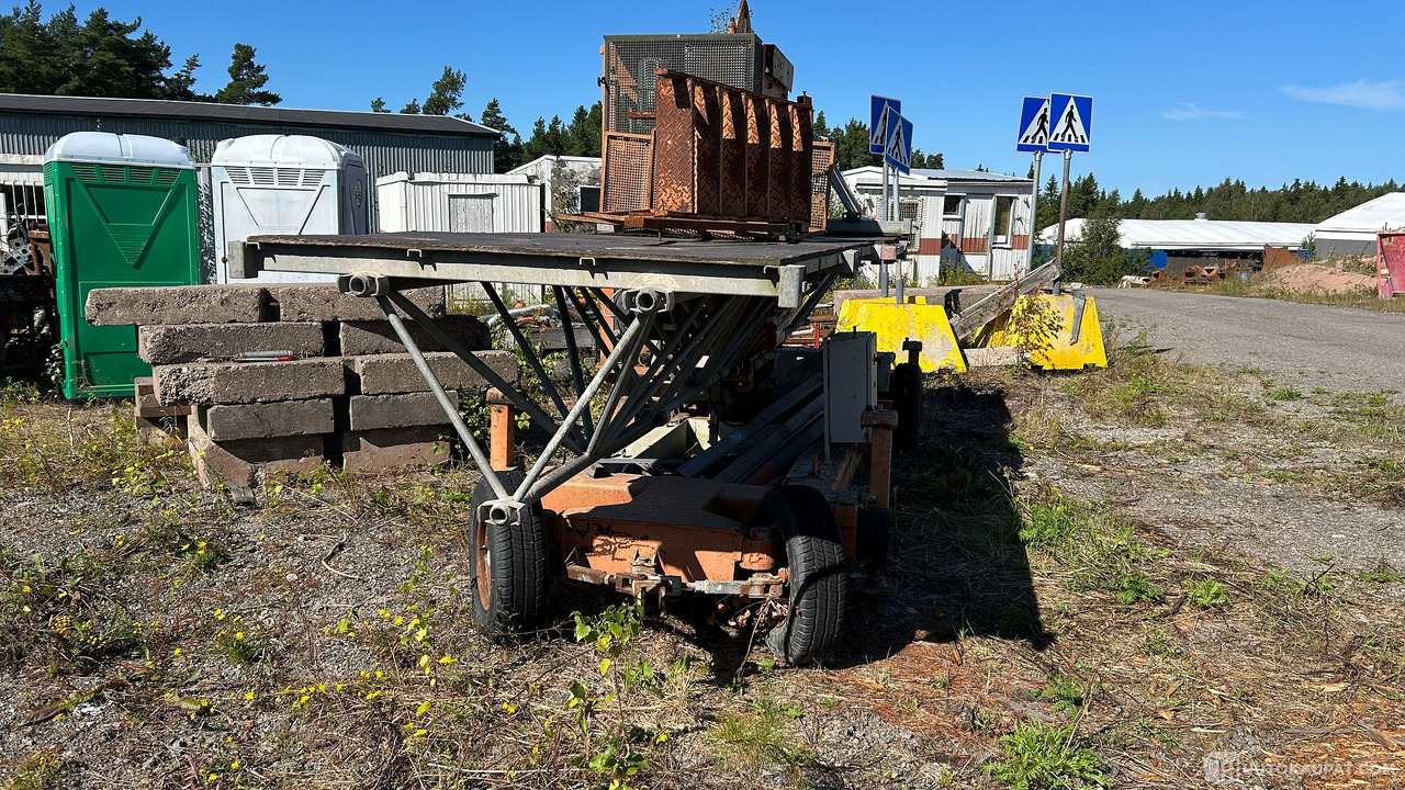 Mastonostin Alimak Aliclimber 3900, vm. 1997, Rauma - Građevinska mašina: slika 4 Mastonostin Alimak Aliclimber 3900, vm. 1997, Rauma - Građevinska mašina: slika 4