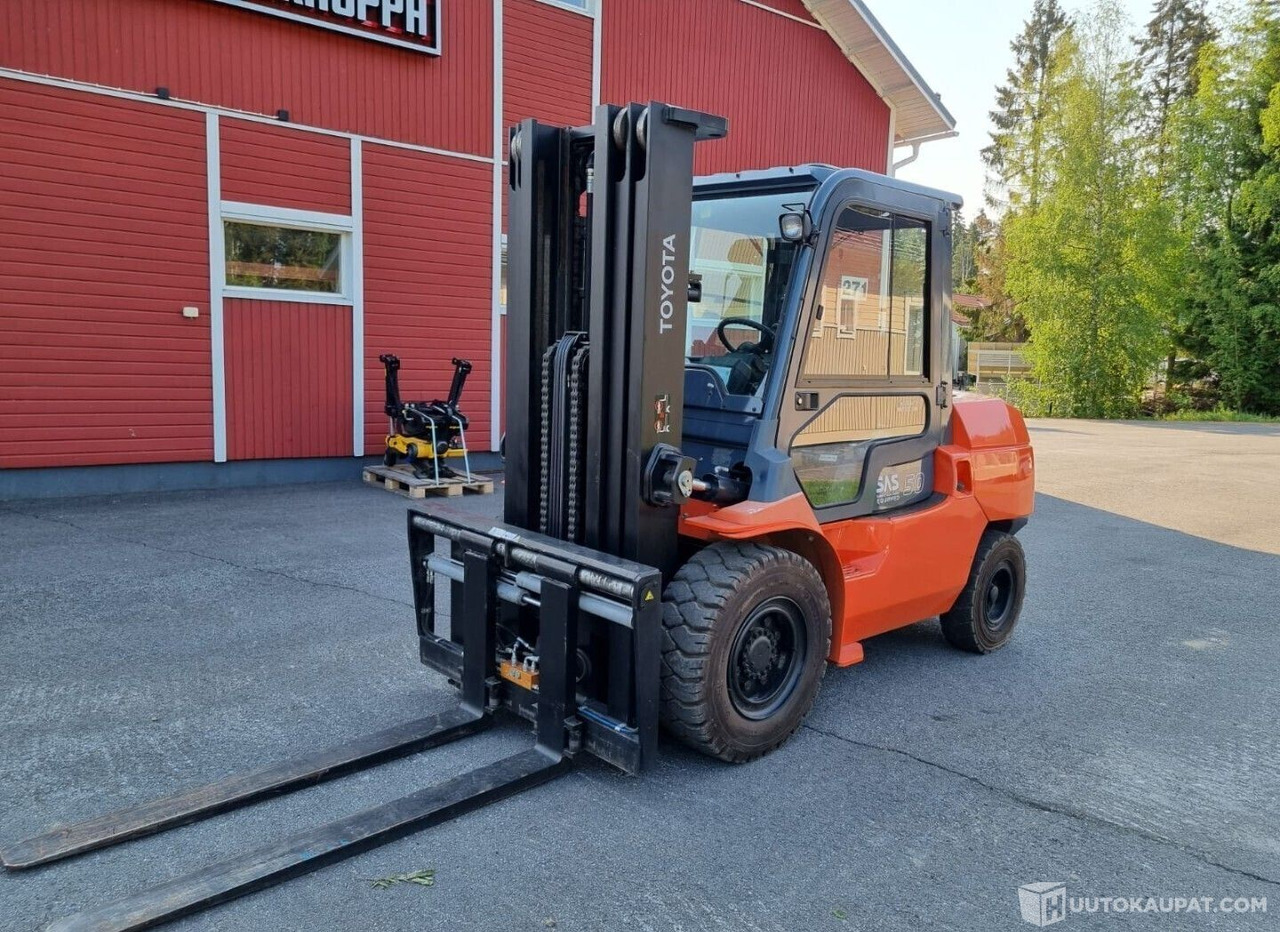 Toyota 42-7 FD 45, 2011, Diesel, 3 800 h, Seinäjoki - Građevinska mašina: slika 2 Toyota 42-7 FD 45, 2011, Diesel, 3 800 h, Seinäjoki - Građevinska mašina: slika 2