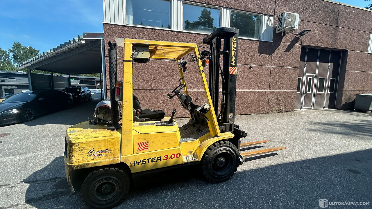 Vastapainotrukki Hyster H3.00XM, vm. 1998, Raisio - Građevinska mašina: slika 4 Vastapainotrukki Hyster H3.00XM, vm. 1998, Raisio - Građevinska mašina: slika 4