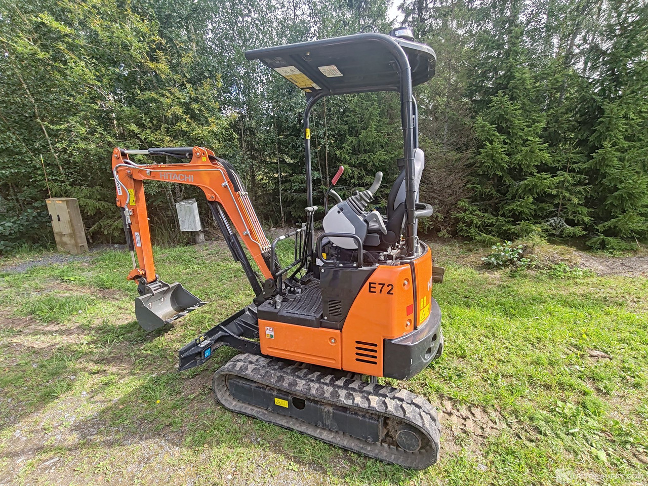 Hitachi ZX19U, reilu 90H ajettu, 2016., Eurajoki - Mini bager: slika 5 Hitachi ZX19U, reilu 90H ajettu, 2016., Eurajoki - Mini bager: slika 5
