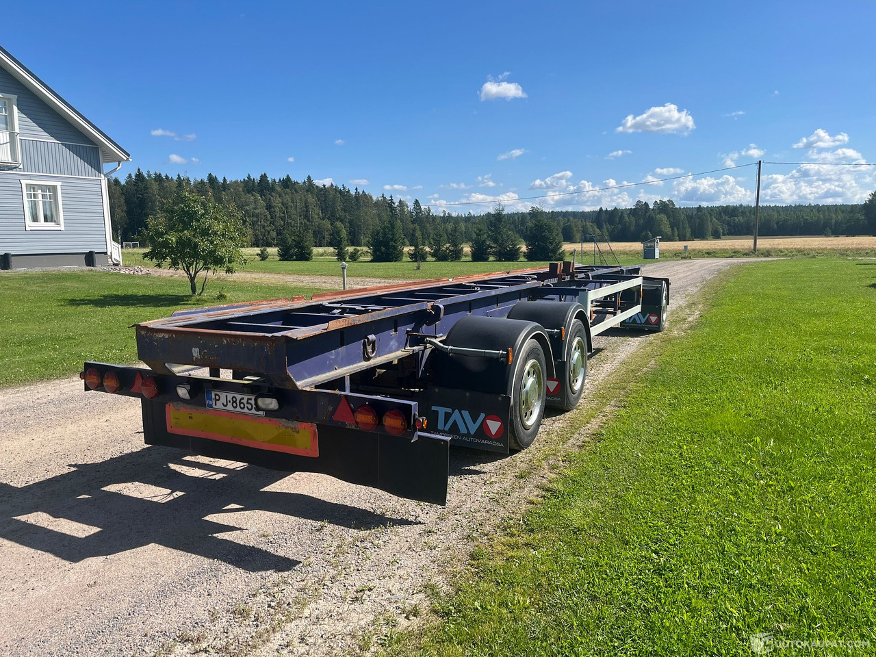 Asentamo Koivu, kolmiakselinen kuorma-auto vaihtolavaperävaunu, Juuri katsastettu, Nurmijärvi - Kamion: slika 4 Asentamo Koivu, kolmiakselinen kuorma-auto vaihtolavaperävaunu, Juuri katsastettu, Nurmijärvi - Kamion: slika 4