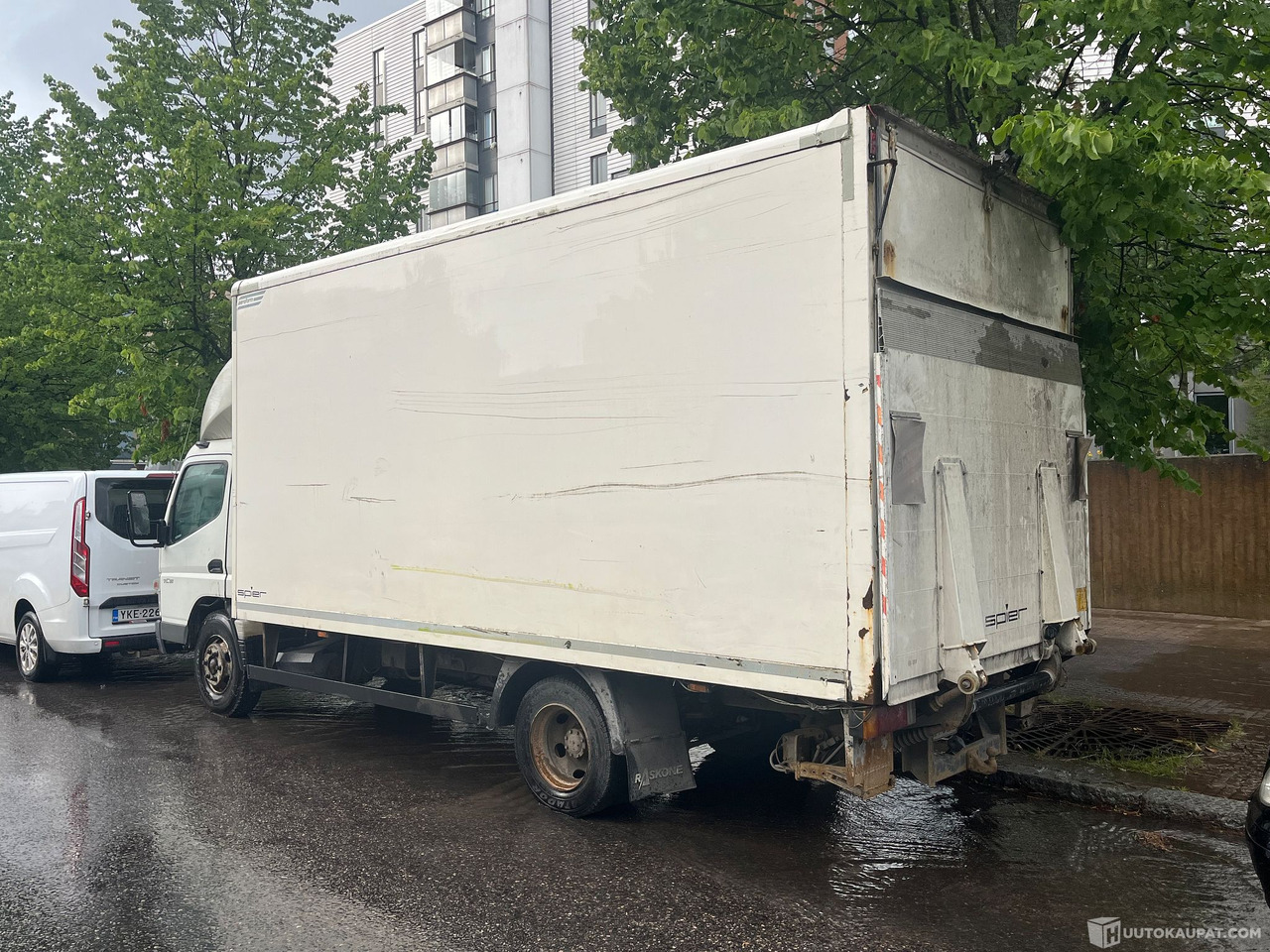 Mitsubishi Canter, kuorma-auto, lähes vuoden leimalla, 2009, Helsinki - Kamion: slika 5 Mitsubishi Canter, kuorma-auto, lähes vuoden leimalla, 2009, Helsinki - Kamion: slika 5