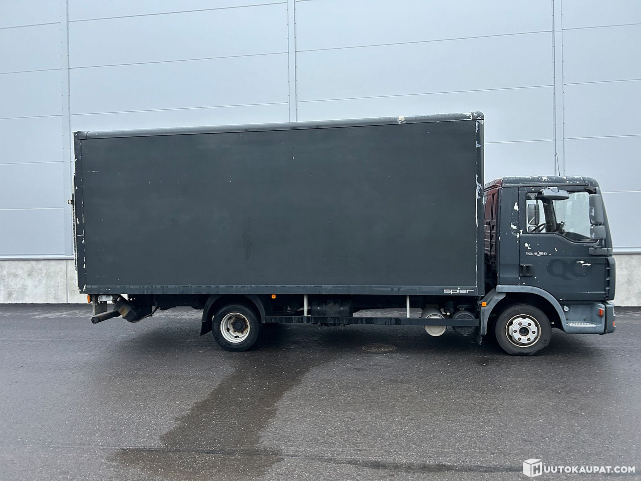 MAN TAG 8.180 4x2 BB, 2006, only 62,000 km, Vantaa - Kamion sa zatvorenim sandukom: slika 4 MAN TAG 8.180 4x2 BB, 2006, only 62,000 km, Vantaa - Kamion sa zatvorenim sandukom: slika 4