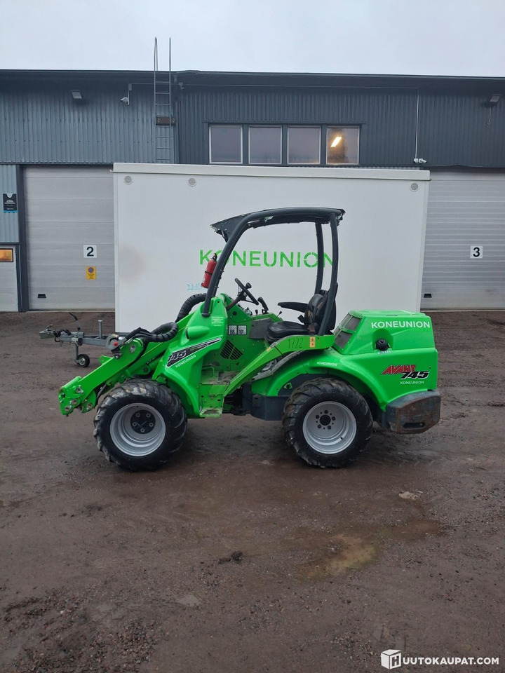 Mini loader Avant 745, 2017, 3,383 h, Nurmijärvi - Zglobni utovarivač: slika 1 Mini loader Avant 745, 2017, 3,383 h, Nurmijärvi - Zglobni utovarivač: slika 1