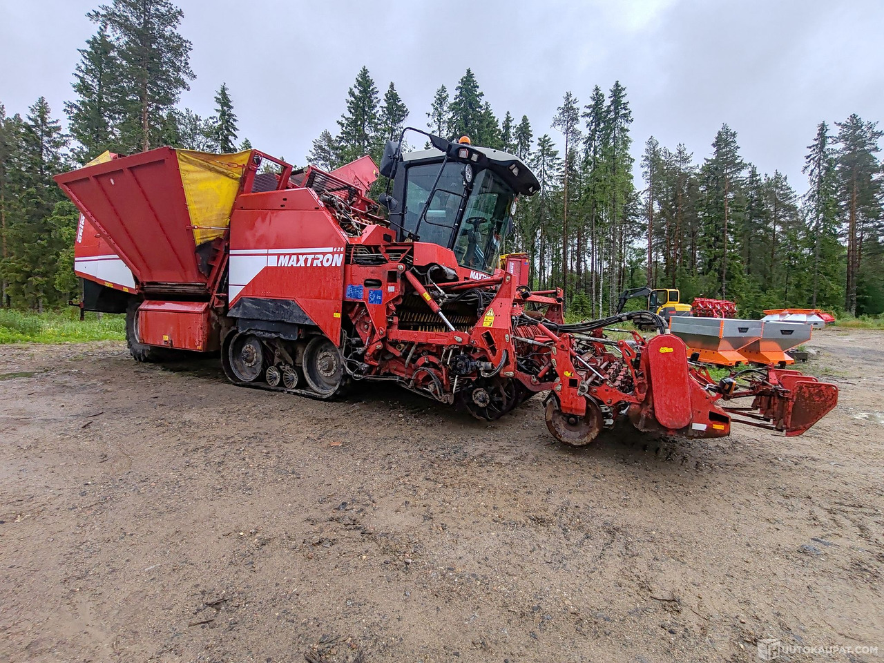Grimme Maxtron 620 juurikkaannostokone, 2008, 6150H, Kristiinankaupunki - Poljoprivredna mašina: slika 1 Grimme Maxtron 620 juurikkaannostokone, 2008, 6150H, Kristiinankaupunki - Poljoprivredna mašina: slika 1