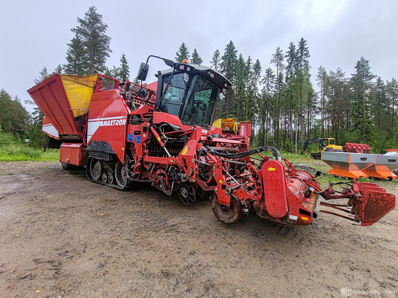 Grimme Maxtron 620 juurikkaannostokone, 2008, 6150H, Kristiinankaupunki - Poljoprivredna mašina: slika 2 Grimme Maxtron 620 juurikkaannostokone, 2008, 6150H, Kristiinankaupunki - Poljoprivredna mašina: slika 2