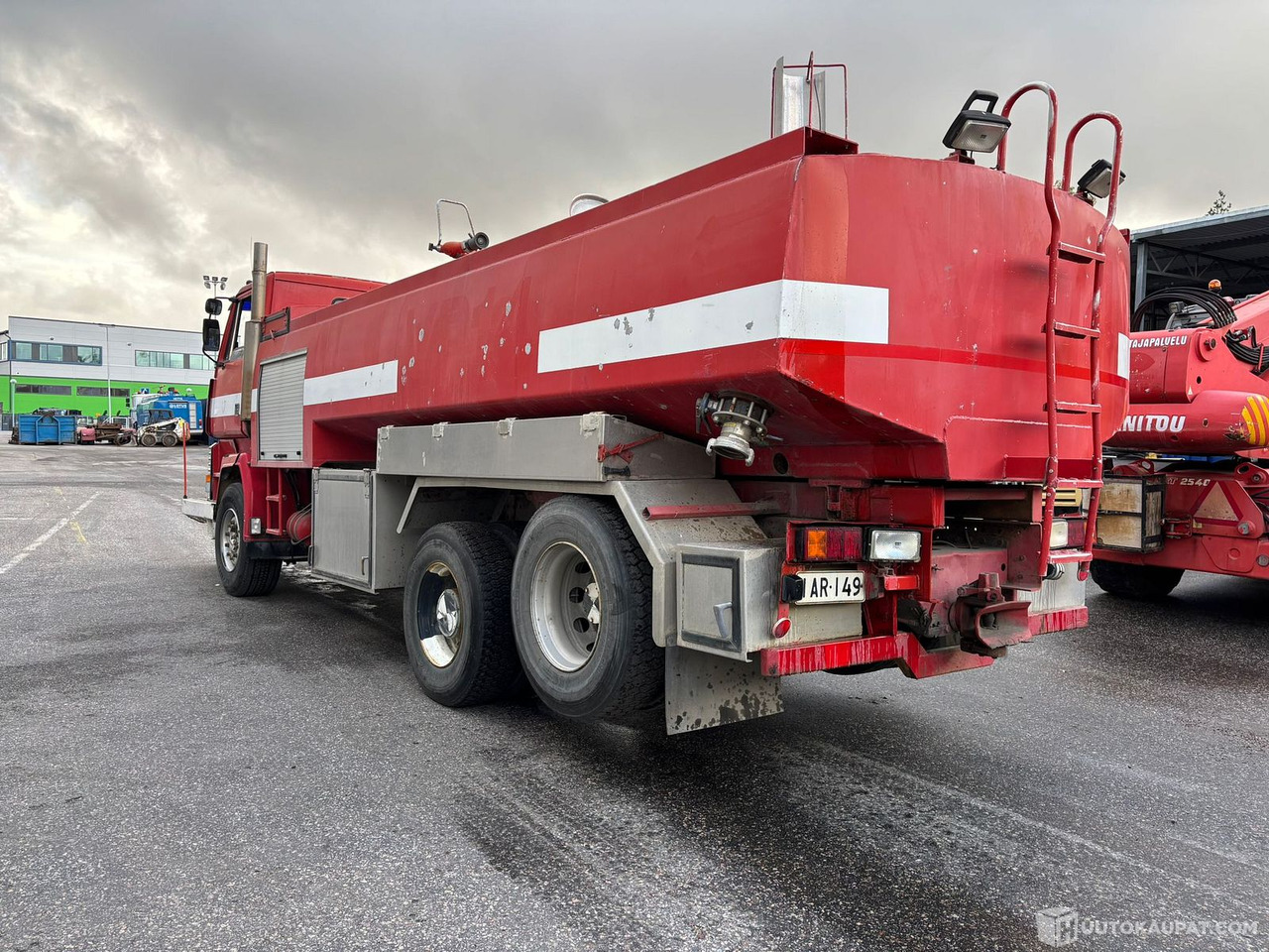 Sisu säiliöauto, 1983, Vantaa - Kamion cisterna, Vatrogasni kamion: slika 3 Sisu säiliöauto, 1983, Vantaa - Kamion cisterna, Vatrogasni kamion: slika 3