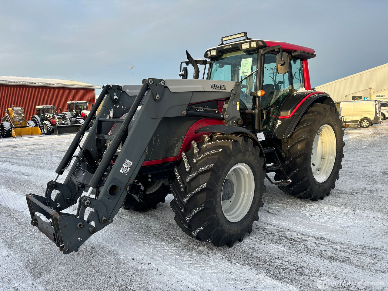 Valtra T131H kuormaajalla.Todella siisti ja vähän ajettu!, 2008 MTK25, Tornio - Traktor: slika 1 Valtra T131H kuormaajalla.Todella siisti ja vähän ajettu!, 2008 MTK25, Tornio - Traktor: slika 1
