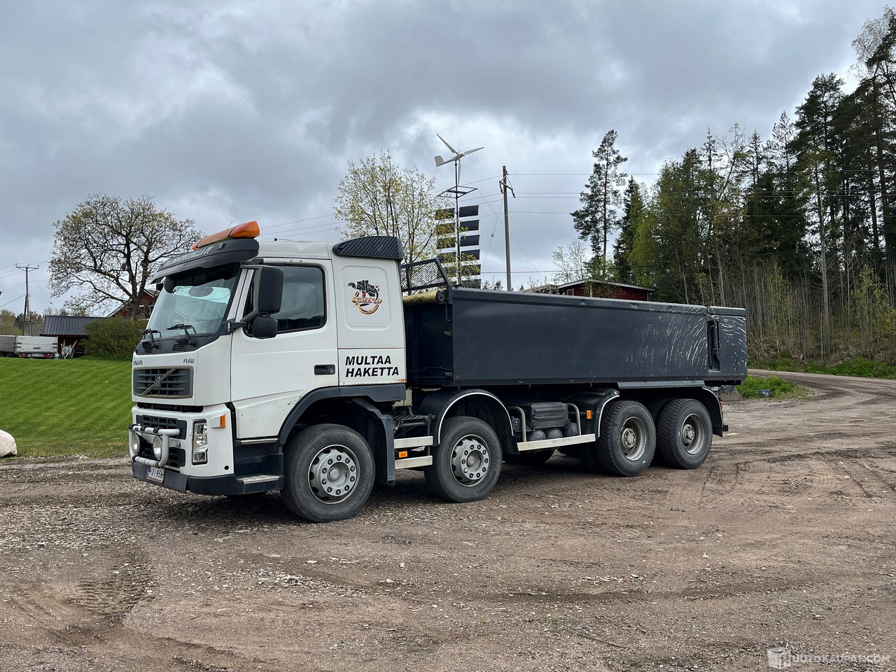 Volvo FM12, maansiirtokuorma-auto kipillä, 8X4, 2005, Vihti - Istovarivač: slika 1 Volvo FM12, maansiirtokuorma-auto kipillä, 8X4, 2005, Vihti - Istovarivač: slika 1