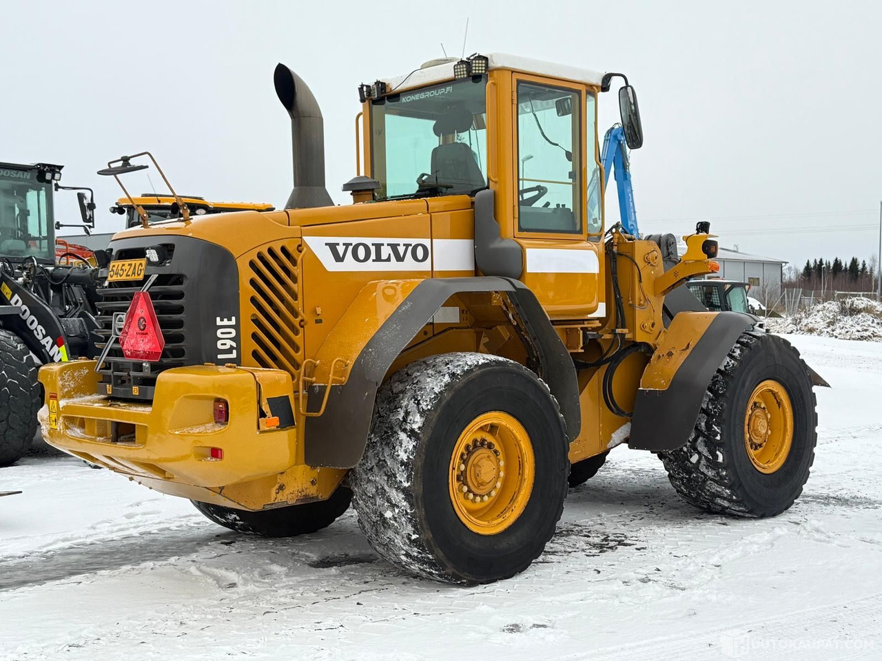 Volvo L90E pyöräkuormaaja, 2006, Tornio - Utovarivač točkaš: slika 5 Volvo L90E pyöräkuormaaja, 2006, Tornio - Utovarivač točkaš: slika 5
