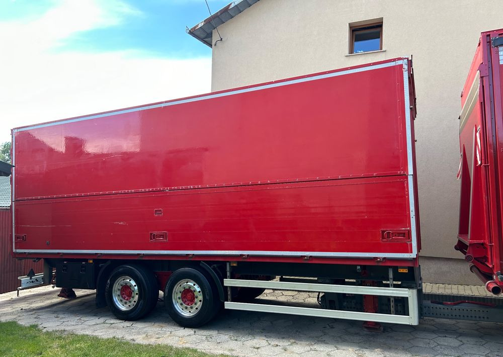 DAF XF 510 NAPOJÓWKA z Niemiec Retarder TOP ALUFELGI / FULL OPCJA / super space 106.510 106.460 480 530 najlepszy motor 6x2 26.510 26.460 - Kamion sa ceradom: slika 4 DAF XF 510 NAPOJÓWKA z Niemiec Retarder TOP ALUFELGI / FULL OPCJA / super space 106.510 106.460 480 530 najlepszy motor 6x2 26.510 26.460 - Kamion sa ceradom: slika 4