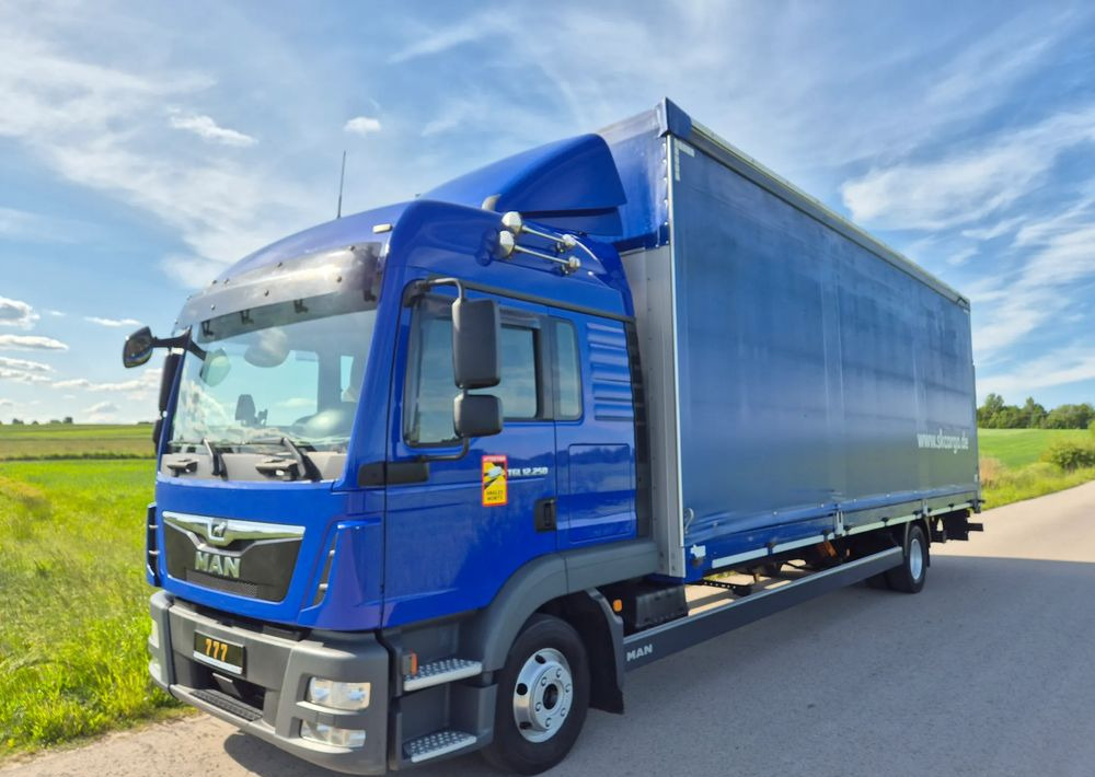 MAN TGL 12.250 2019 BURTO FIRANA + winda 8.4m z Niemiec / TOP STAN / OKAZJA / firanka / automat / - Kamion sa ceradom: slika 2 MAN TGL 12.250 2019 BURTO FIRANA + winda 8.4m z Niemiec / TOP STAN / OKAZJA / firanka / automat / - Kamion sa ceradom: slika 2