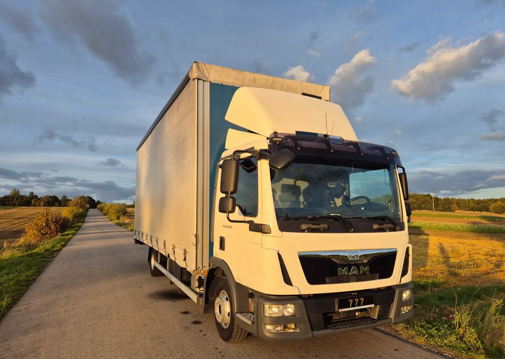 MAN TGL 12.250 6.2m 7.6m HAK AUTOMAT KLIMA 12000kg ESP EURO 6 mega / TOP STAN / okazja nauka jazdy MOŻLIWOŚĆ DOSTOSOWANIA elka - Kamion sa ceradom: slika 2 MAN TGL 12.250 6.2m 7.6m HAK AUTOMAT KLIMA 12000kg ESP EURO 6 mega / TOP STAN / okazja nauka jazdy MOŻLIWOŚĆ DOSTOSOWANIA elka - Kamion sa ceradom: slika 2