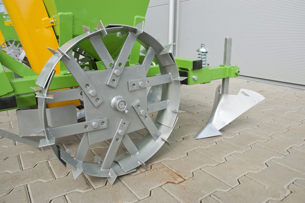 Bomet S239/2 62/70cm 1-rzędowa Gemini - Sadilica za krompir: slika 2 Bomet S239/2 62/70cm 1-rzędowa Gemini - Sadilica za krompir: slika 2