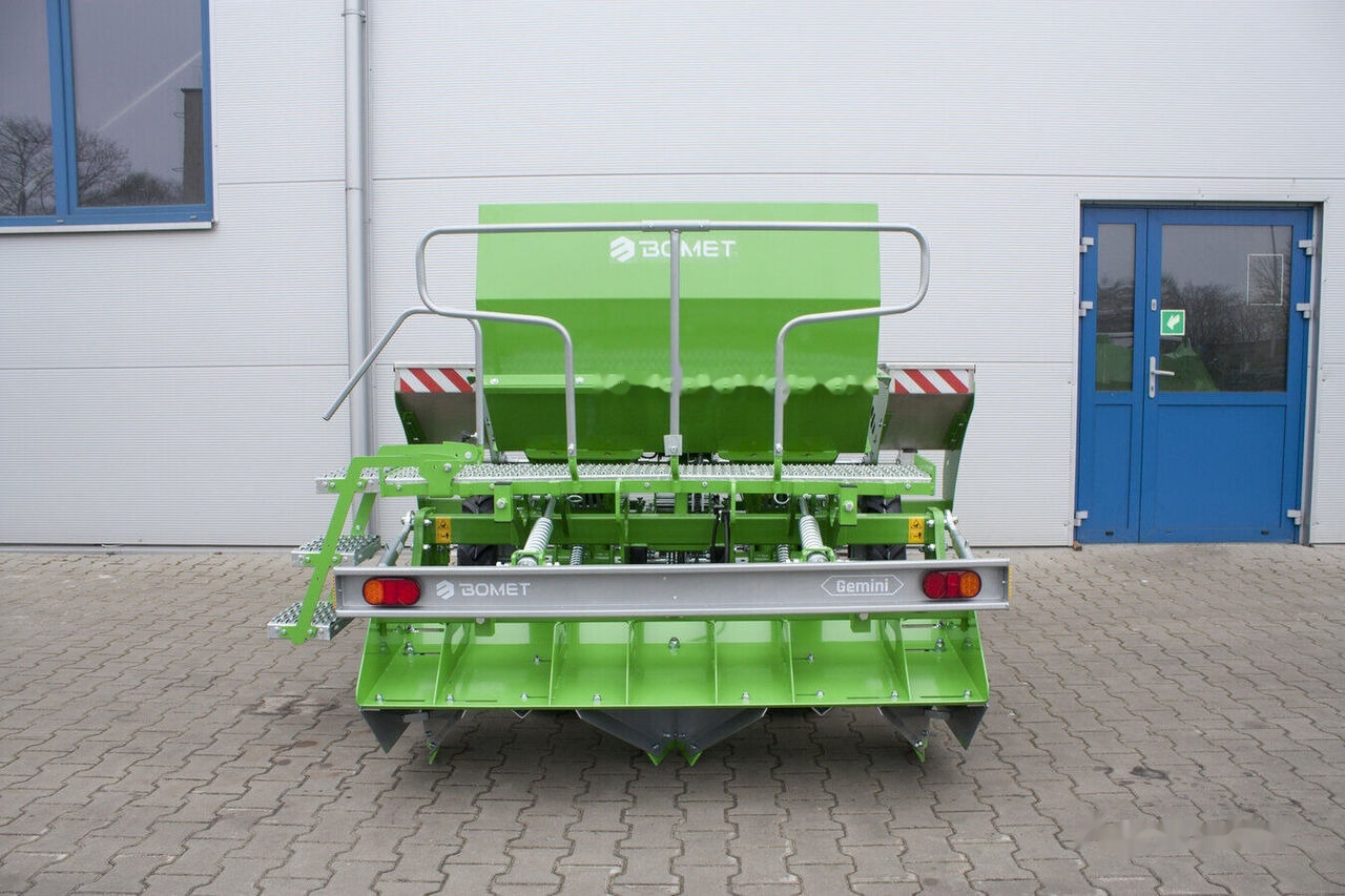 Bomet S339/1 75-90cm 2-rzędowa Gemini - Sadilica za krompir: slika 3 Bomet S339/1 75-90cm 2-rzędowa Gemini - Sadilica za krompir: slika 3