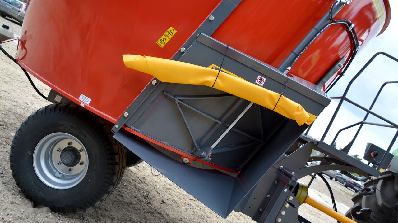 Metal-Fach T659 BELMIX "OPTIMAL" - Prikolica za mešanje stočne hrane: slika 3 Metal-Fach T659 BELMIX "OPTIMAL" - Prikolica za mešanje stočne hrane: slika 3