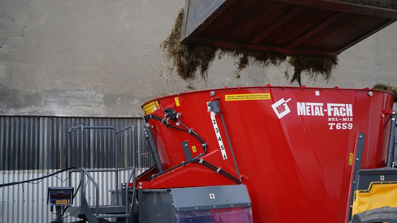 Metal-Fach T659 BELMIX - Prikolica za mešanje stočne hrane: slika 1 Metal-Fach T659 BELMIX - Prikolica za mešanje stočne hrane: slika 1