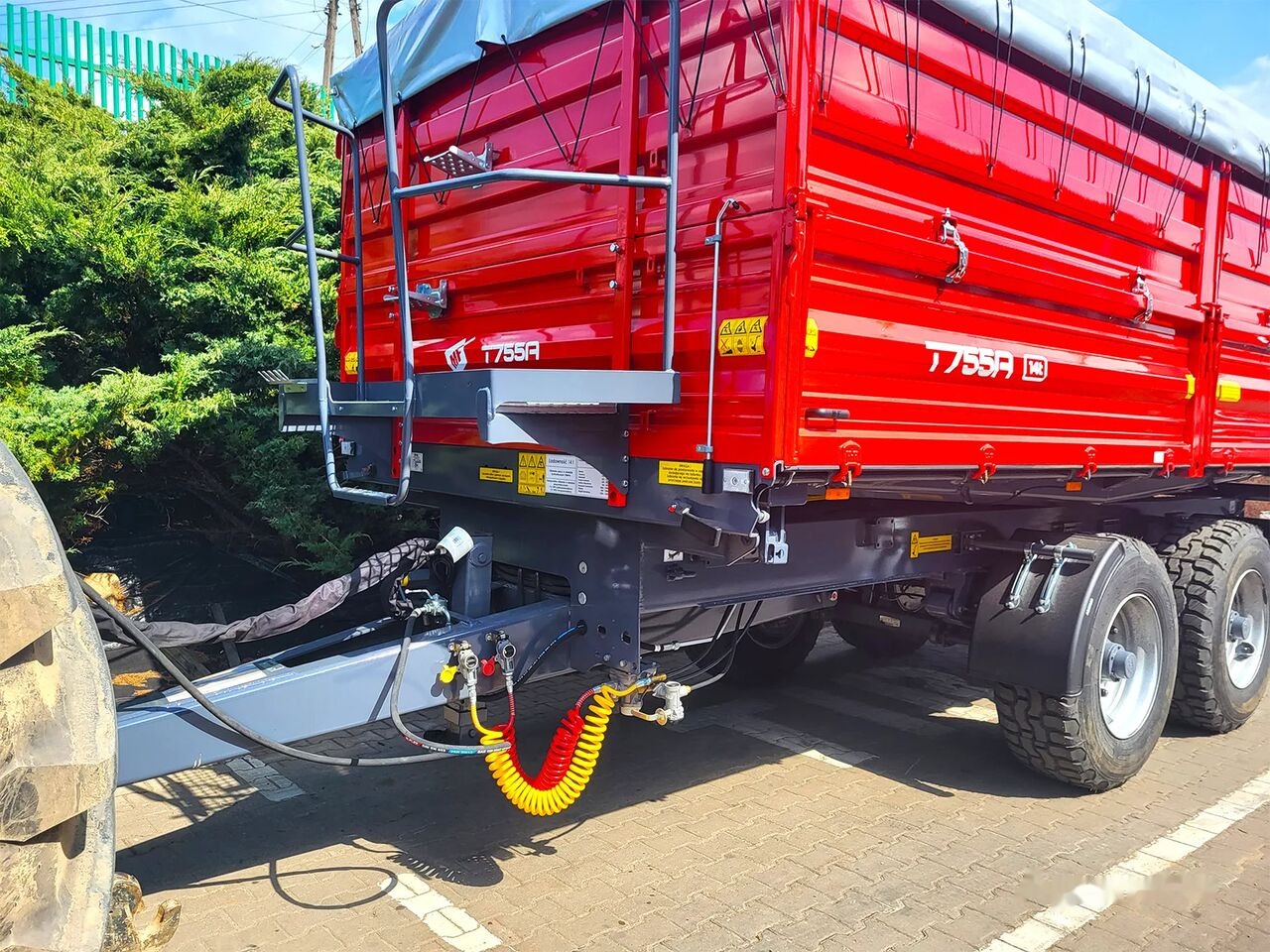 Metal-Fach T755A - 14t Tandem - Traktorska prikolica za farmu/ Kiper: slika 3 Metal-Fach T755A - 14t Tandem - Traktorska prikolica za farmu/ Kiper: slika 3