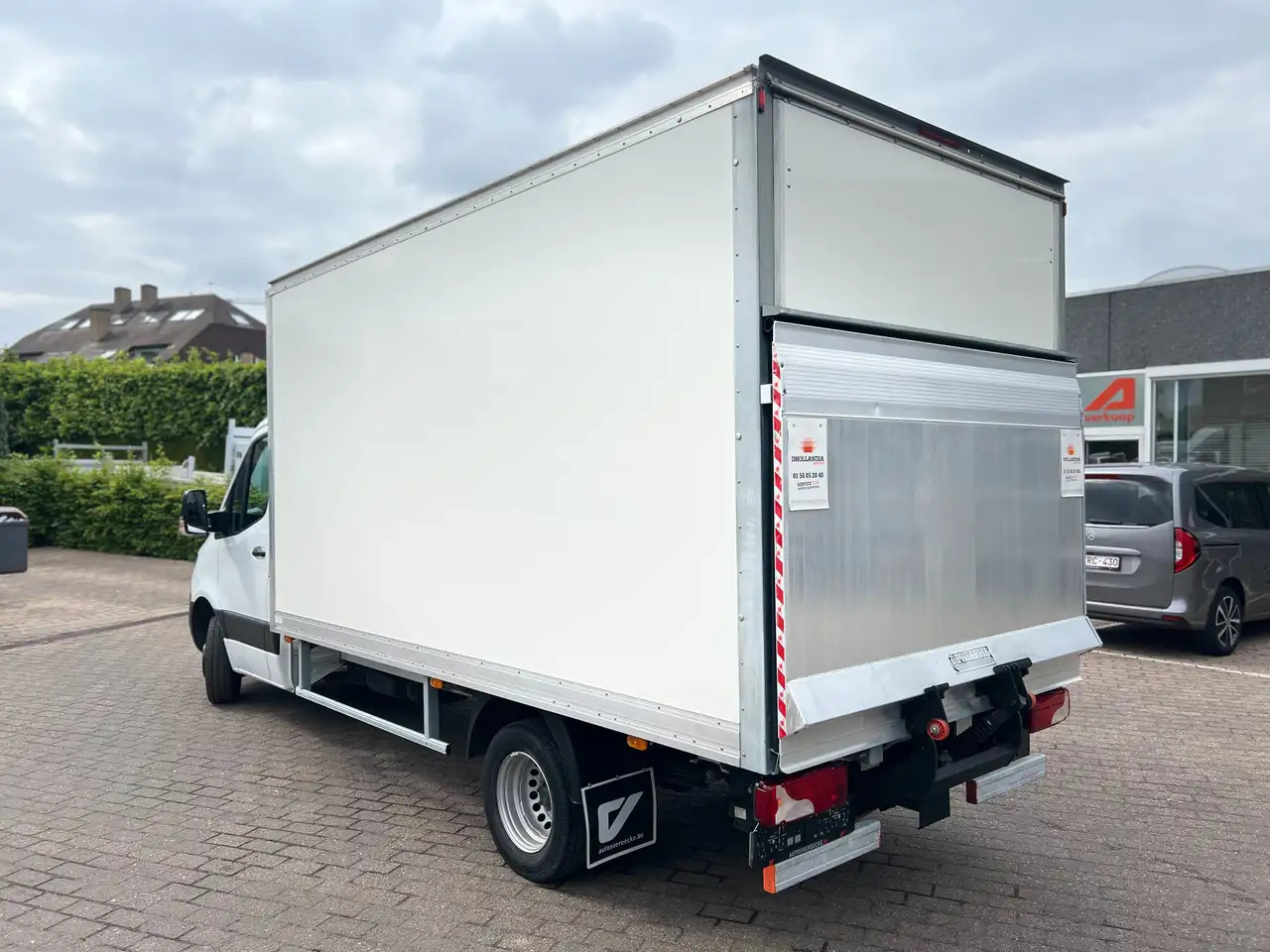 Mercedes-Benz Sprinter 515 KAST+LIFT + SPOILER (35.250ex) 2.300M - Dostavno vozilo sa zatvorenim sandukom: slika 5 Mercedes-Benz Sprinter 515 KAST+LIFT + SPOILER (35.250ex) 2.300M - Dostavno vozilo sa zatvorenim sandukom: slika 5