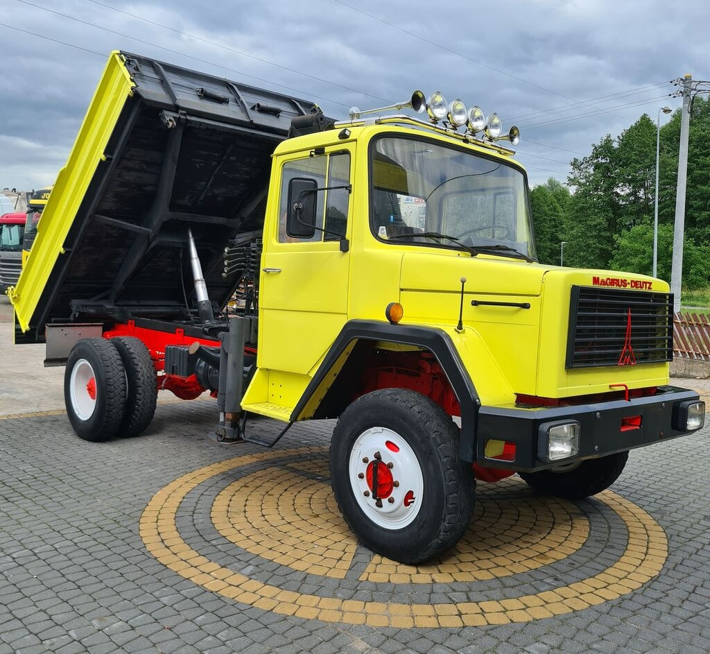 IVECO MAGIRUS STRALIS kiper 4x4 + HDS - Istovarivač, Kamion sa dizalicom: slika 1 IVECO MAGIRUS STRALIS kiper 4x4 + HDS - Istovarivač, Kamion sa dizalicom: slika 1