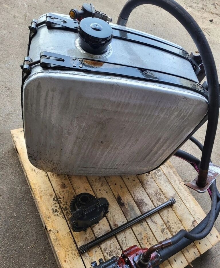 Scania GRS 905 Scania GRS 905 truck - Hidraulika za Kamion: slika 2 Scania GRS 905 Scania GRS 905 truck - Hidraulika za Kamion: slika 2