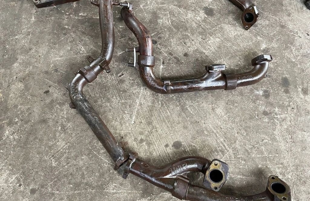 Scania R 730 V8 1906965 Scania R 730 V8 1906965 truck - Izduvna grana za Kamion: slika 3 Scania R 730 V8 1906965 Scania R 730 V8 1906965 truck - Izduvna grana za Kamion: slika 3