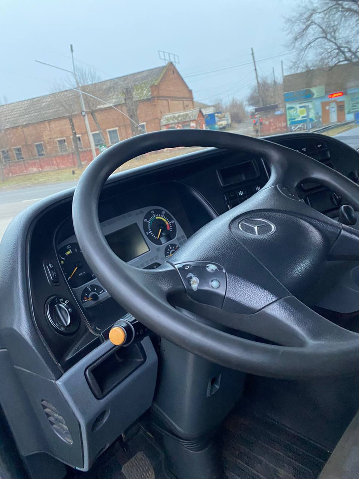 Auto pumpa za beton PUTZMEISTER Putzmeister on chassis Mercedes-Benz Actros Putzmeister 42m concrete pump: slika 9