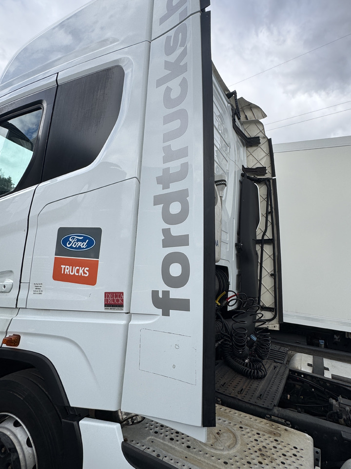 Ford F-Max Cargo - Aerodinamika/ Spojler za Kamion: slika 2 Ford F-Max Cargo - Aerodinamika/ Spojler za Kamion: slika 2