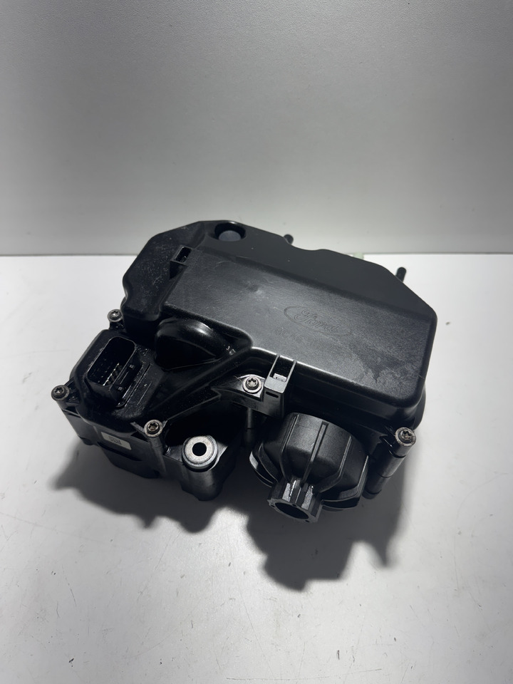 Ford F-Max Trucks Cargo - Pumpa za gorivo: slika 1 Ford F-Max Trucks Cargo - Pumpa za gorivo: slika 1