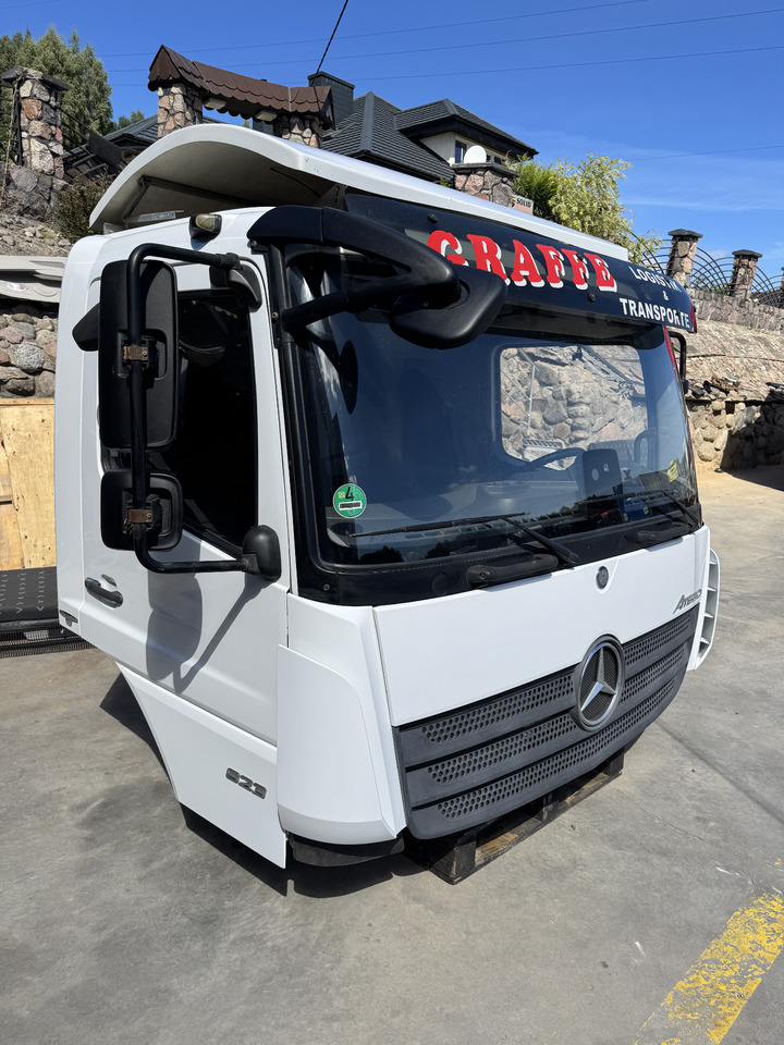 Mercedes Atego III - Kabina: slika 2 Mercedes Atego III - Kabina: slika 2