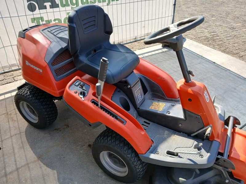 Husqvarna R 214C - Baštenska kosačica: slika 2 Husqvarna R 214C - Baštenska kosačica: slika 2