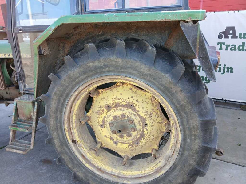 John Deere 2030 VCE - Traktor: slika 2 John Deere 2030 VCE - Traktor: slika 2