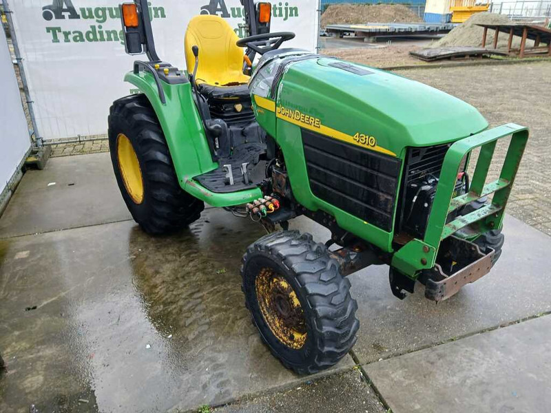 John Deere 4310 - Traktor: slika 4 John Deere 4310 - Traktor: slika 4
