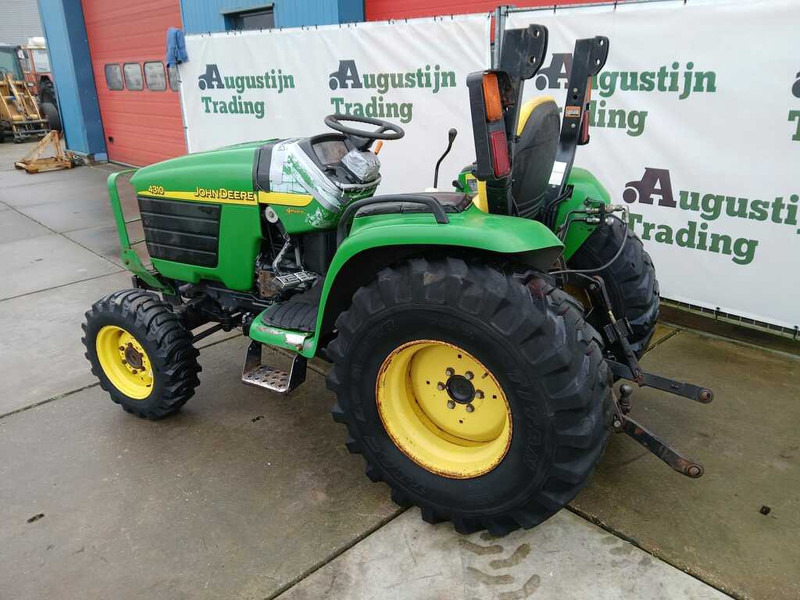 John Deere 4310 - Traktor: slika 1 John Deere 4310 - Traktor: slika 1