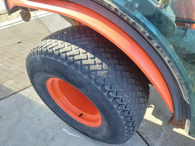 Kubota B2530 - Mali traktor: slika 5 Kubota B2530 - Mali traktor: slika 5