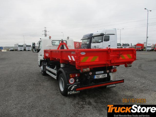FUSO Canter 7C15 - Kamion sa hidrauličnom kukom: slika 5 FUSO Canter 7C15 - Kamion sa hidrauličnom kukom: slika 5