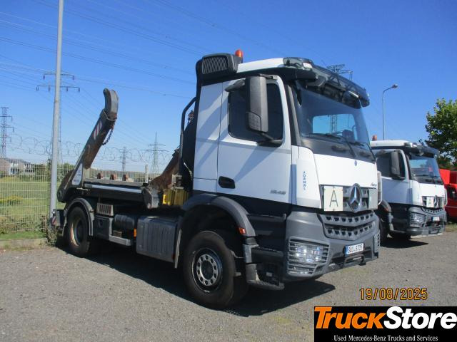 Mercedes-Benz Arocs 1845 LK - Kamion za utovaranje kontejnera: slika 2 Mercedes-Benz Arocs 1845 LK - Kamion za utovaranje kontejnera: slika 2