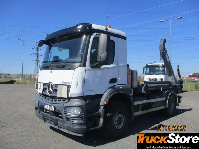 Mercedes-Benz Arocs 1846 LK - Kamion za utovaranje kontejnera: slika 1 Mercedes-Benz Arocs 1846 LK - Kamion za utovaranje kontejnera: slika 1