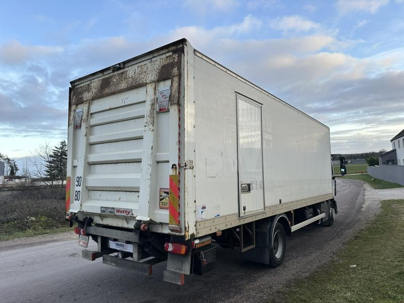 Renault Gamme D 210 - Kamion sa zatvorenim sandukom: slika 5 Renault Gamme D 210 - Kamion sa zatvorenim sandukom: slika 5