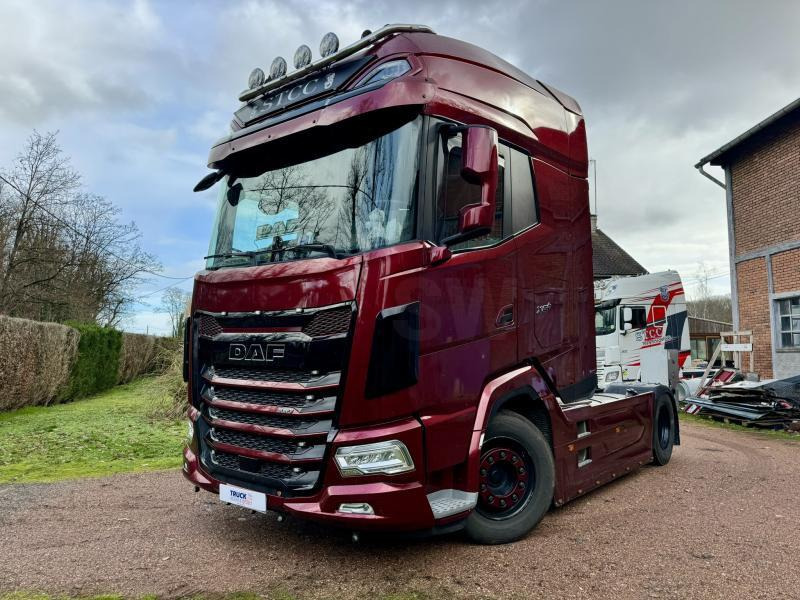 DAF XG + 530 FT + - Tegljač: slika 1 DAF XG + 530 FT + - Tegljač: slika 1