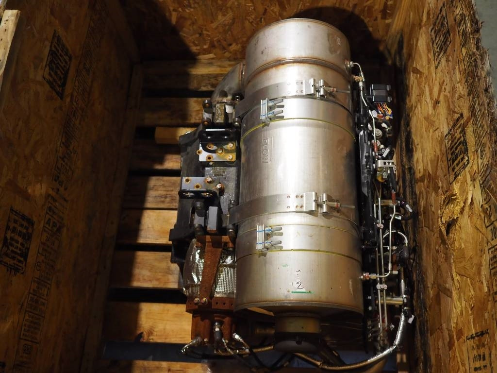 CAT Caterpillar C9.3 - Module AR-Clean Emission / DPF - Motor za Građevinska mašina: slika 4 CAT Caterpillar C9.3 - Module AR-Clean Emission / DPF - Motor za Građevinska mašina: slika 4