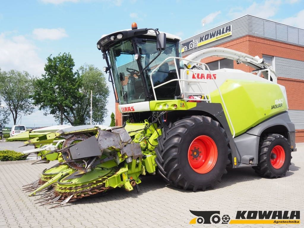 Claas Jaguar 840 + Orbis 450 - Kombajn za stočnu hranu: slika 1 Claas Jaguar 840 + Orbis 450 - Kombajn za stočnu hranu: slika 1