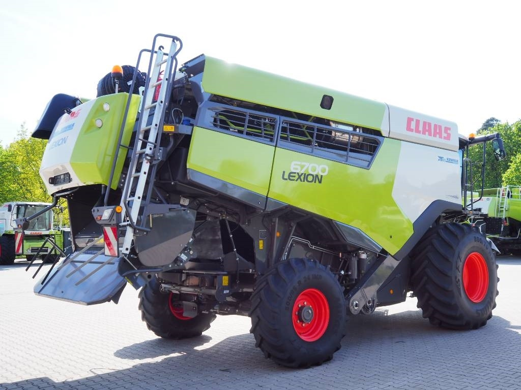 Claas Lexion 6700 + V770 - Kombinovani kombajn: slika 3 Claas Lexion 6700 + V770 - Kombinovani kombajn: slika 3