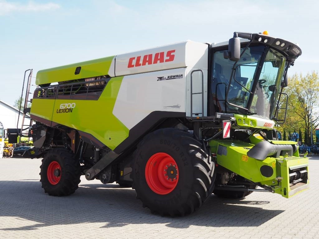 Claas Lexion 6700 + V770 - Kombinovani kombajn: slika 4 Claas Lexion 6700 + V770 - Kombinovani kombajn: slika 4