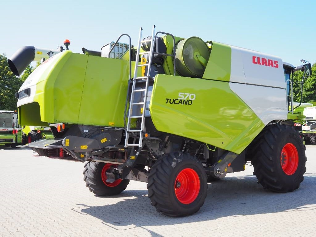 Claas Tucano 570 + V770 - Kombinovani kombajn: slika 3 Claas Tucano 570 + V770 - Kombinovani kombajn: slika 3