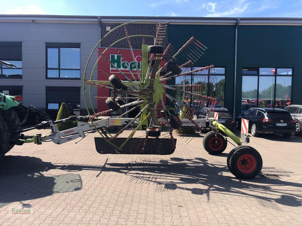 CLAAS LINER 2800 - Prevrtač/ Grabuljač: slika 1 CLAAS LINER 2800 - Prevrtač/ Grabuljač: slika 1