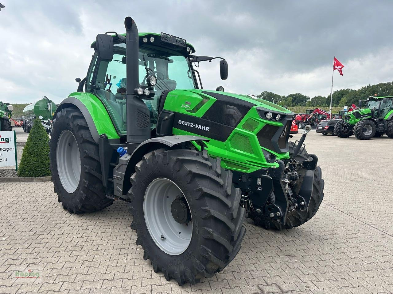 Deutz-Fahr 6165 Agrotron Powers - Traktor: slika 3 Deutz-Fahr 6165 Agrotron Powers - Traktor: slika 3