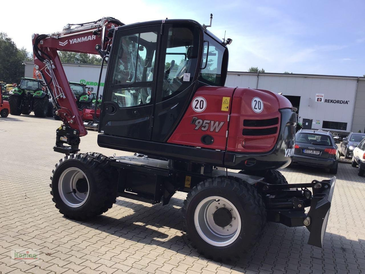 Yanmar B95W/5 - Druga mašina: slika 4 Yanmar B95W/5 - Druga mašina: slika 4