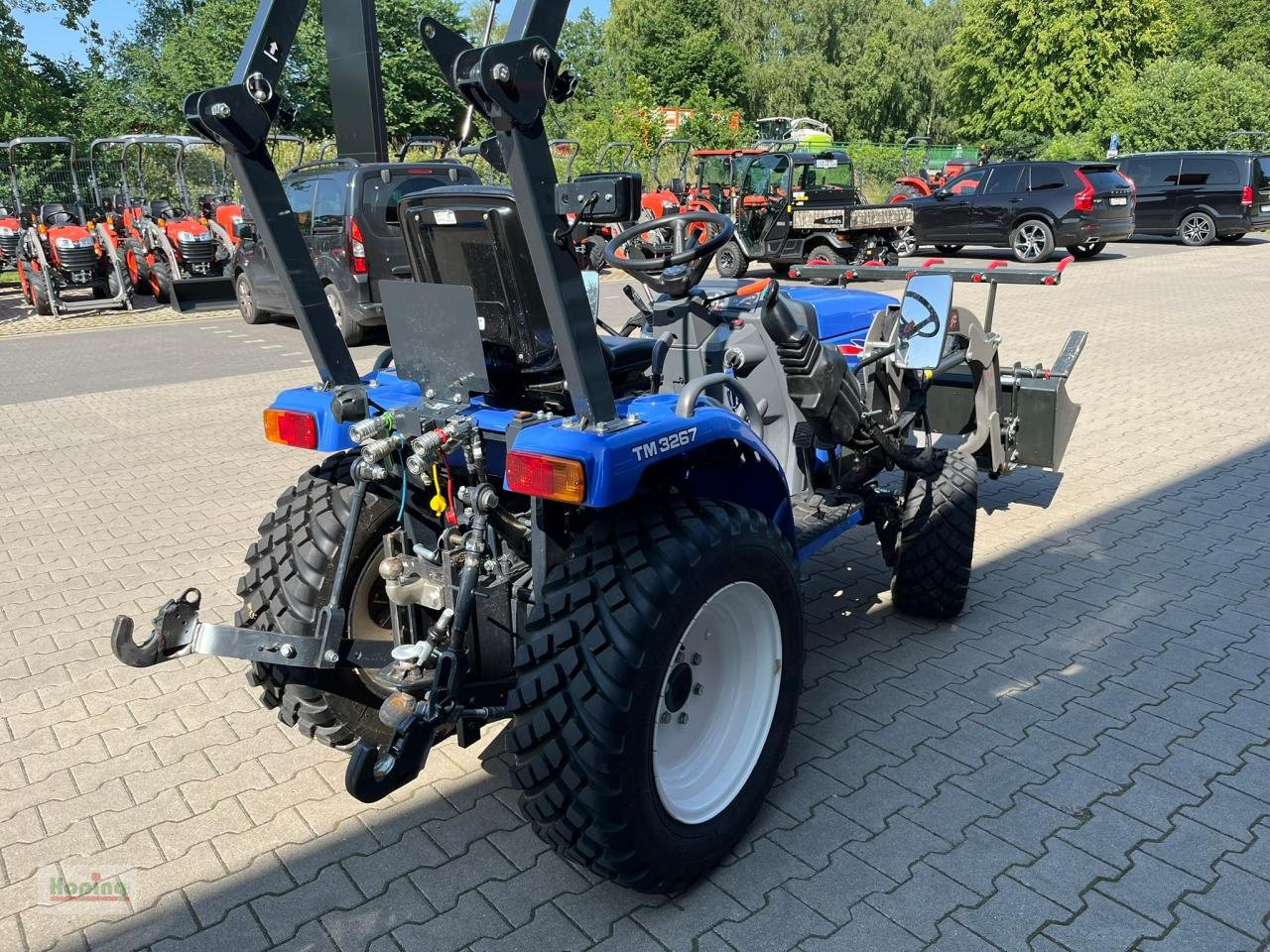 Iseki TM3267 AL - Komunalni traktor: slika 3 Iseki TM3267 AL - Komunalni traktor: slika 3