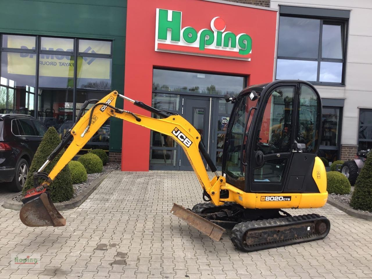 JCB 8020 - Mini bager: slika 1 JCB 8020 - Mini bager: slika 1